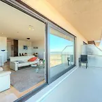 Premium Holidays - Castelli In Front Of The Sea Of Nieuwpoort Apartamento *