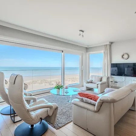 Premium Holidays - Castelli In Front Of The Sea Of Nieuwpoort